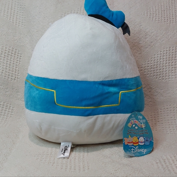 Donald Duck Squishmallow - Picture 2 of 2